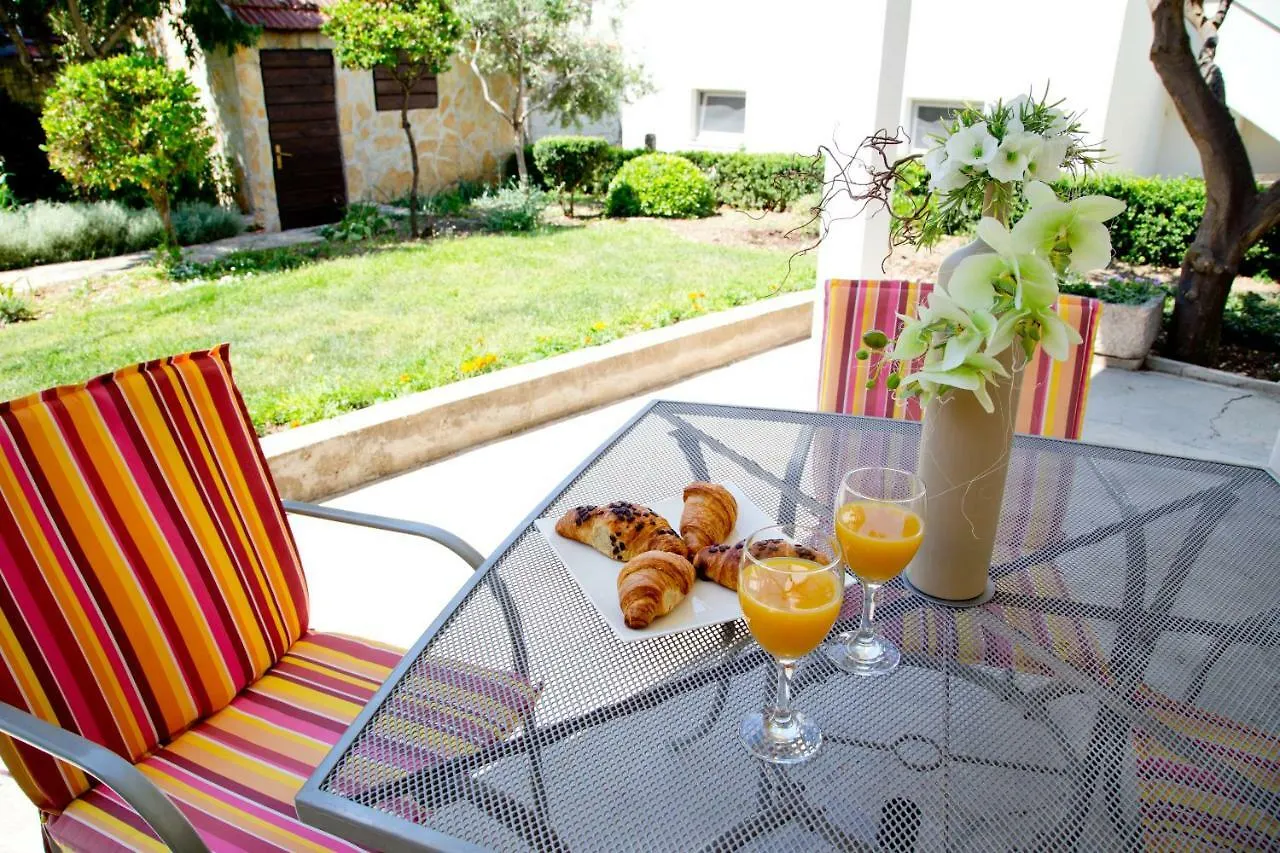 Apartman Topic Apartment Kastela